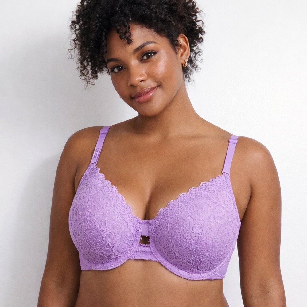 NWT 34B purple bra. "lightly lined, laced detail, convertible t-shirt" bra.